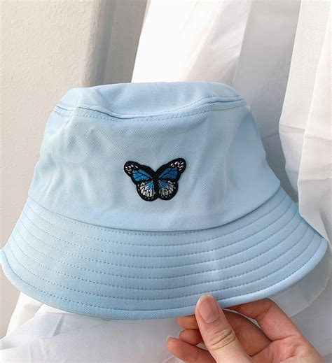 cute aesthetic bucket hats.